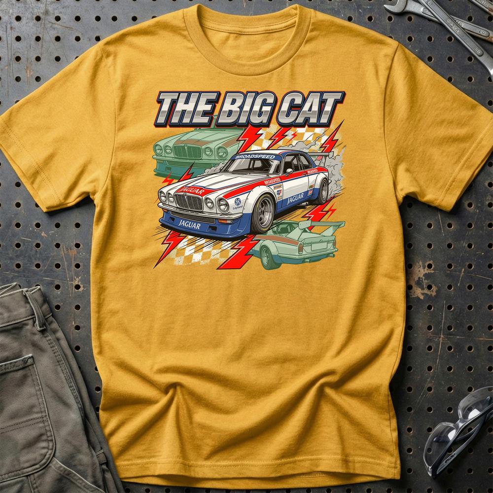 Jaguar XJ Racing Tee - Klassisk Britisk Performance T-Shirt-Beklædning-Jaguar-Guld-S-Garage Culture Shop- garage - man cave - merchandise