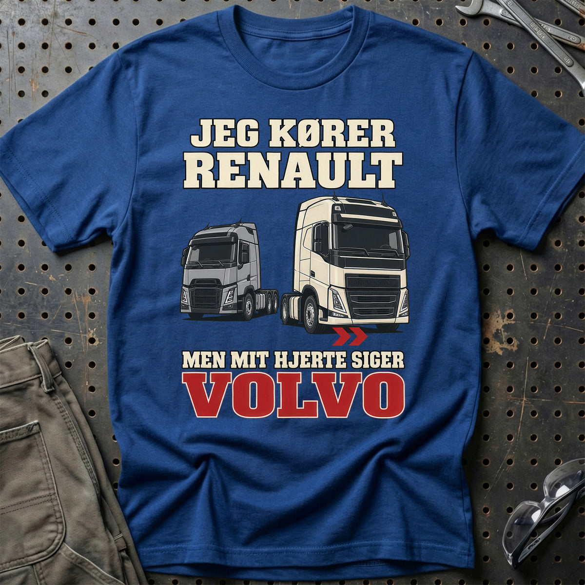 
Produktbillede af Jeg Kører Renault – Men Mit Hjerte Siger Volvo T-Shirt