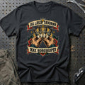 
Jeg læser tændrør – Ikke horoskoper – Unisex T-Shirt – Sort