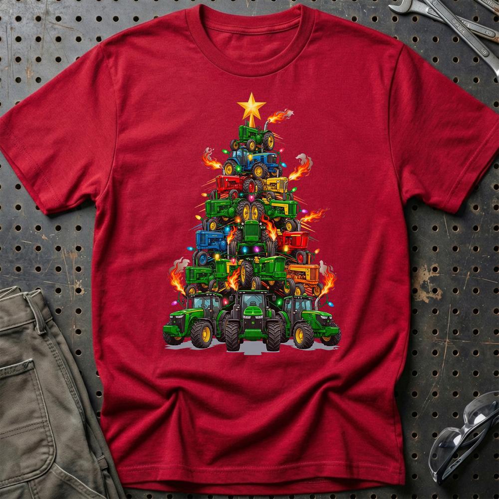 John Deere Juletræ Christmas Tree - Unisex T-Shirt-Beklædning-John Deere-Rød-S-Garage Culture Shop- garage - man cave - merchandise