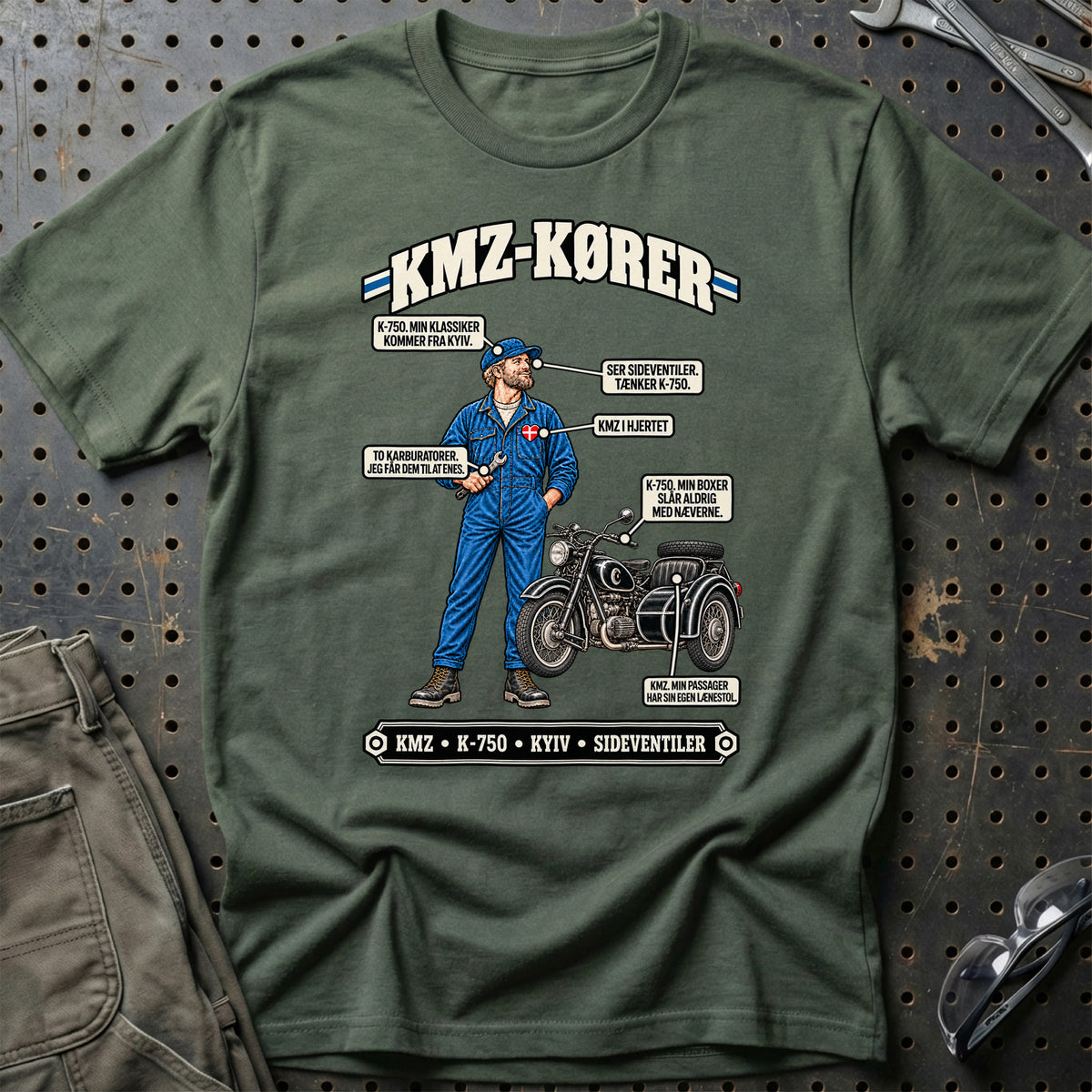 
KMZ-Kører T-Shirt – Grøn Militær