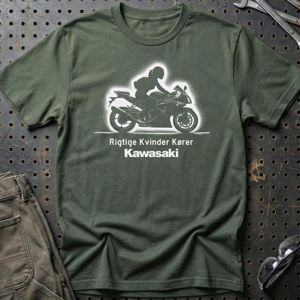 Kawasaki Rigtige Kvinder Kører - Unisex T-Shirt , Bomuld-Beklædning-Kawasaki-Grøn Militær-S-Garage Culture Shop- garage - man cave - merchandise