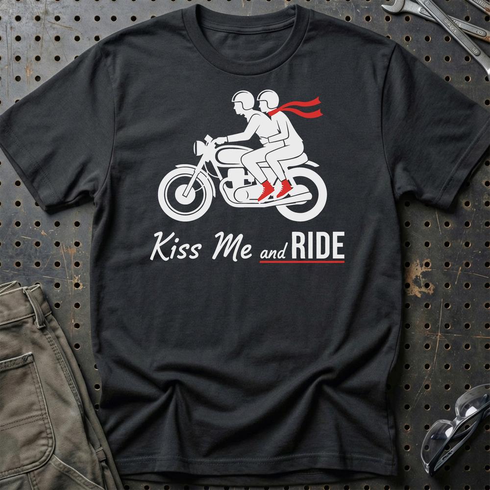 Kiss Me And Ride – Unisex T-Shirt , Bomuld-Beklædning-Garage Culture-Sort-S-Garage Culture Shop- garage - man cave - merchandise