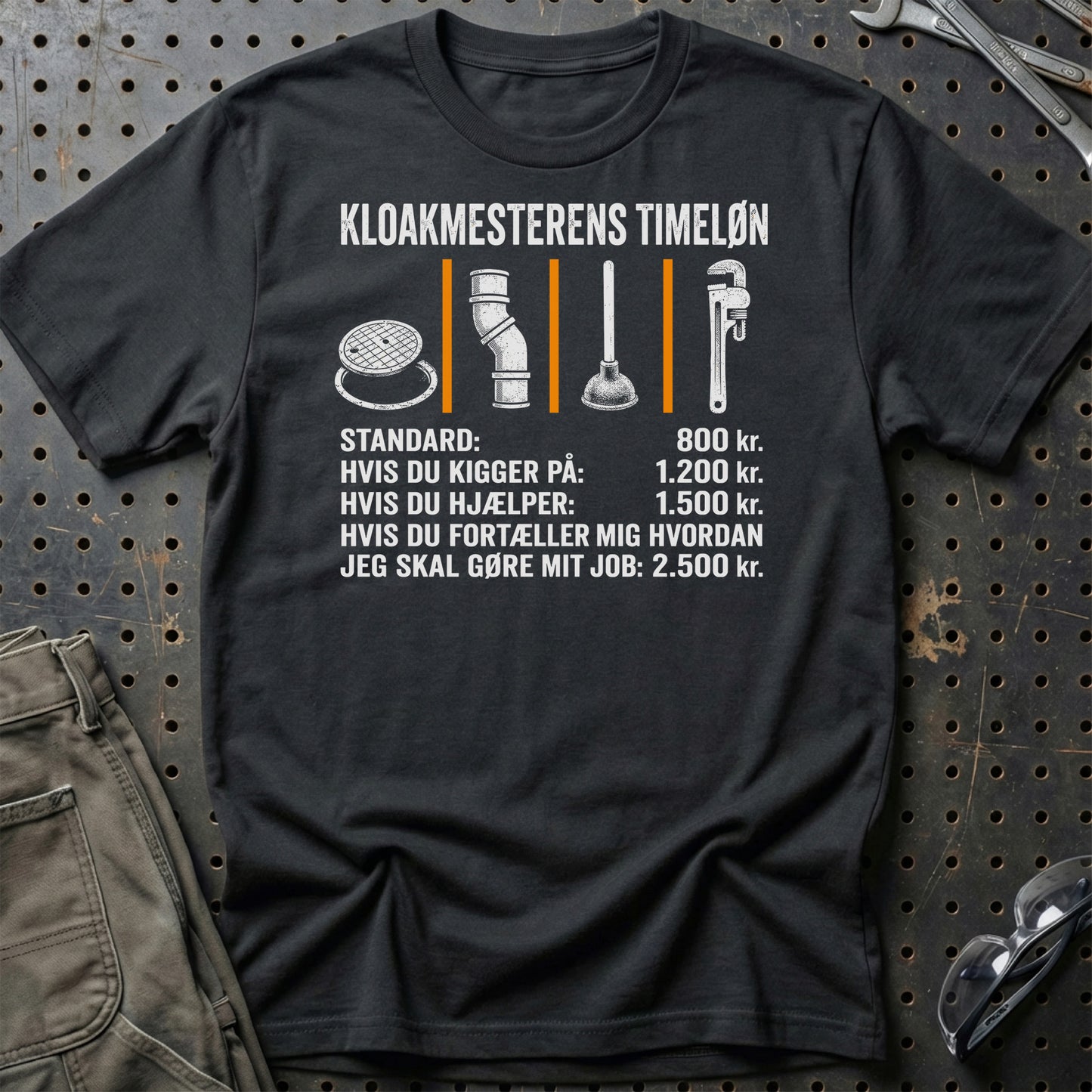 Kloakmesterens Timeløn - Unisex T-Shirt , Bomuld