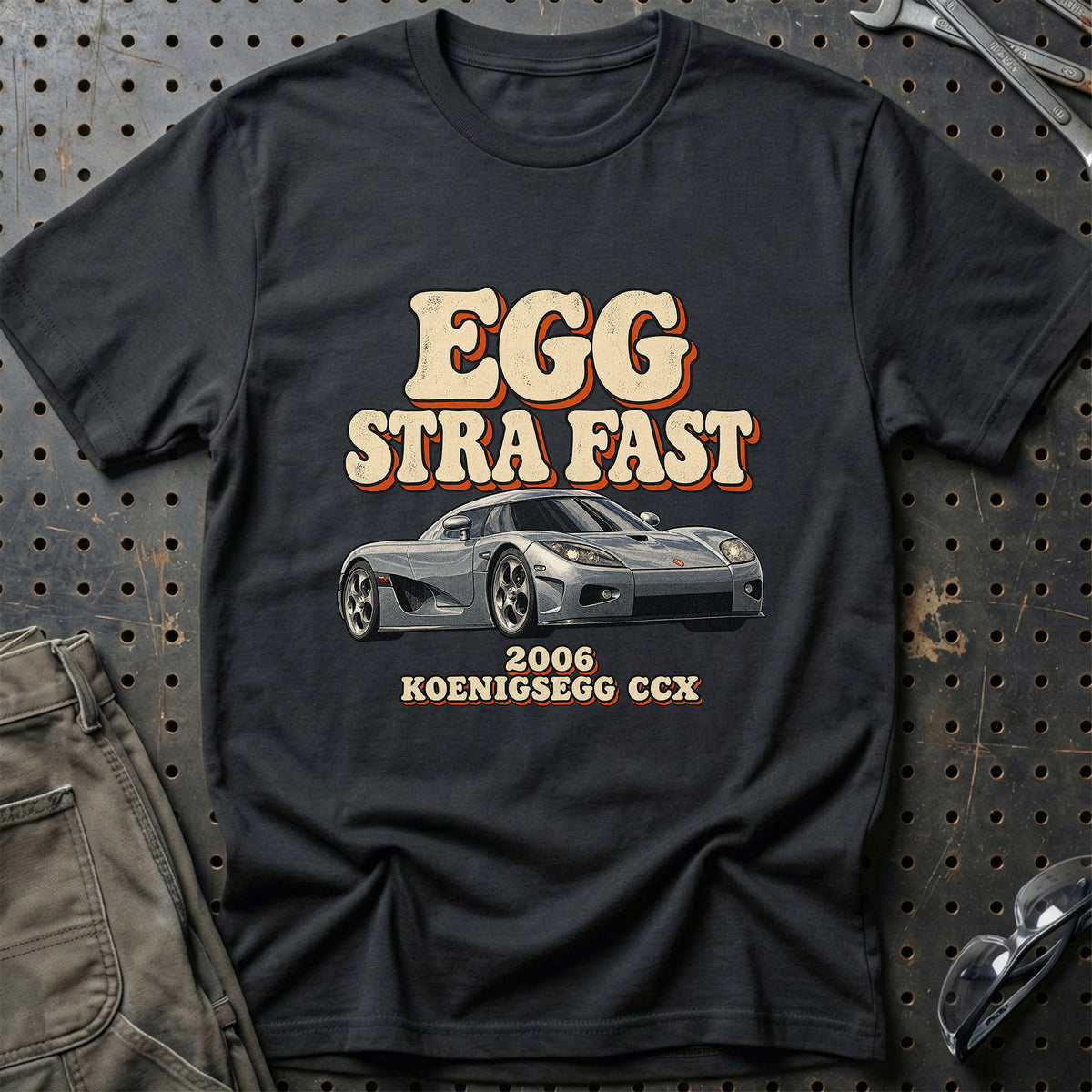 
Koenigsegg CCX 2006 – Egg Stra Fast T-Shirt – Sort