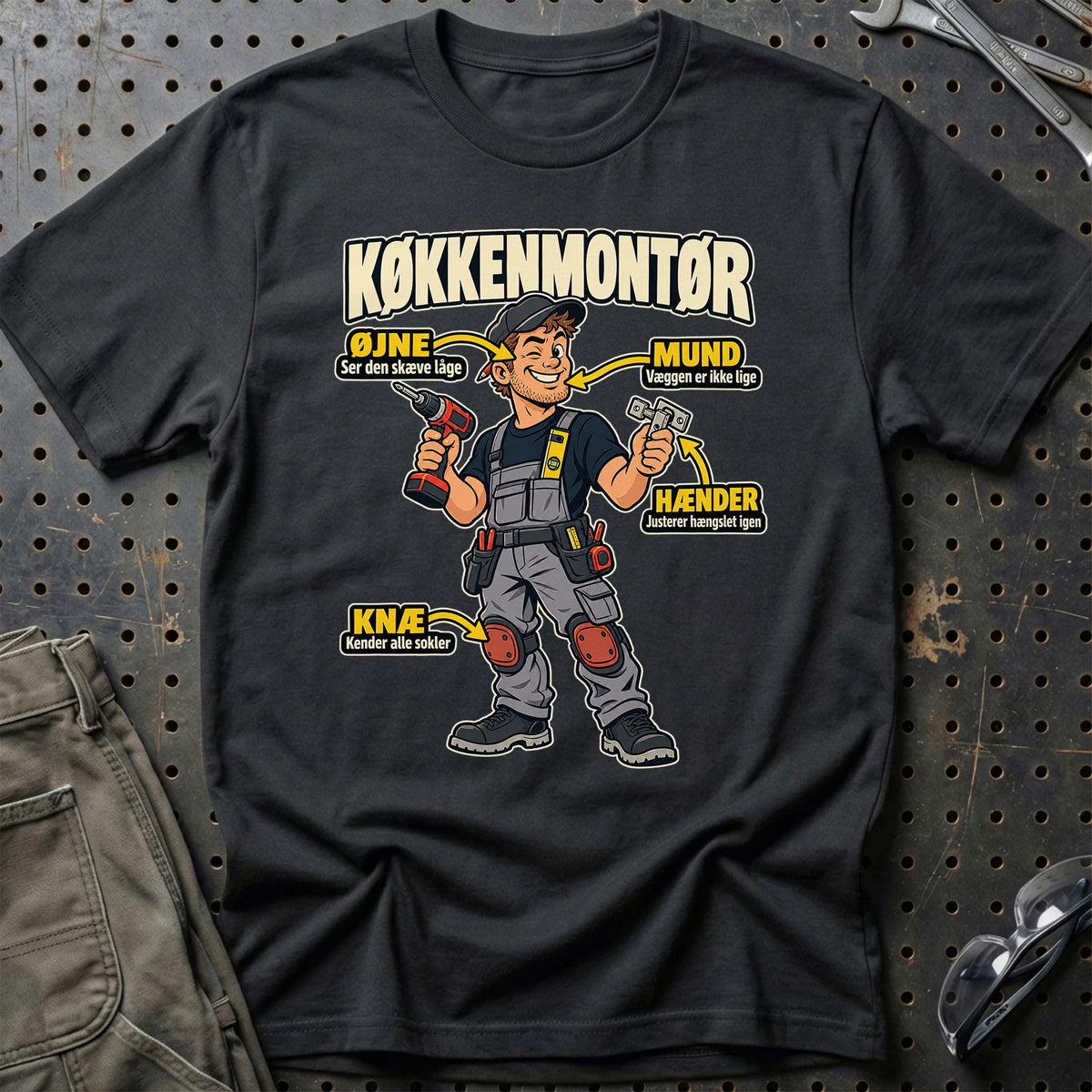 Køkkenmontør – Anatomi T-Shirt-Beklædning-Garage Culture-Sort-S-Garage Culture Shop- garage - man cave - merchandise