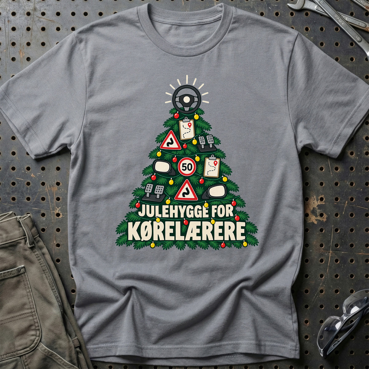 
Kørelærer – Julehygge – Unisex T-Shirt – Grå Sport