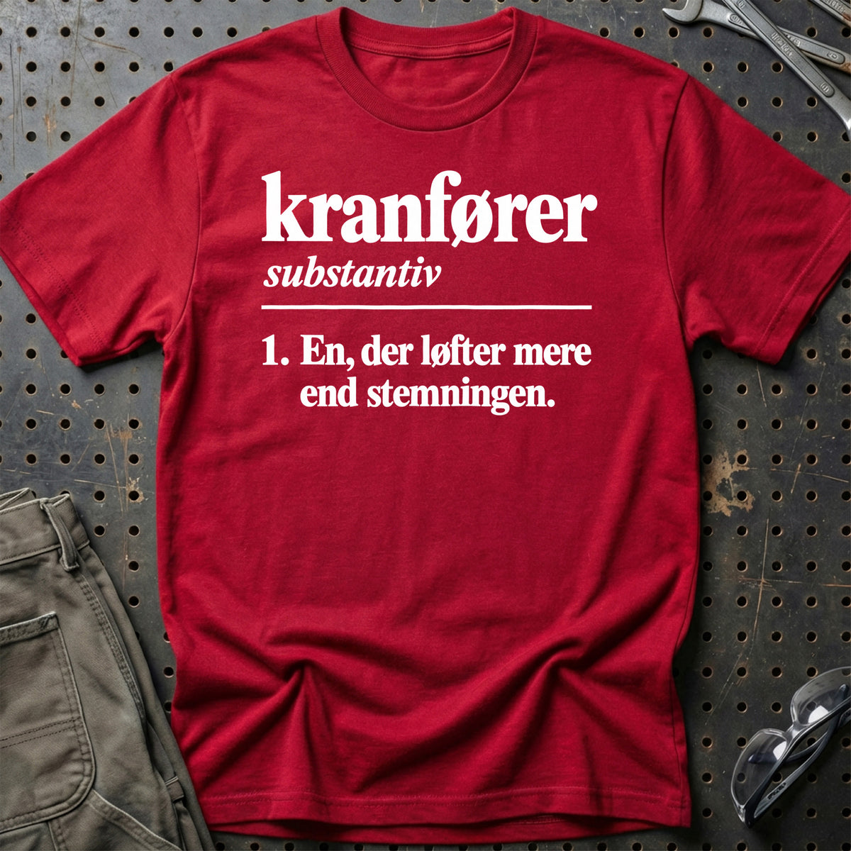 
Kranfører – Definition T-Shirt – Rød
