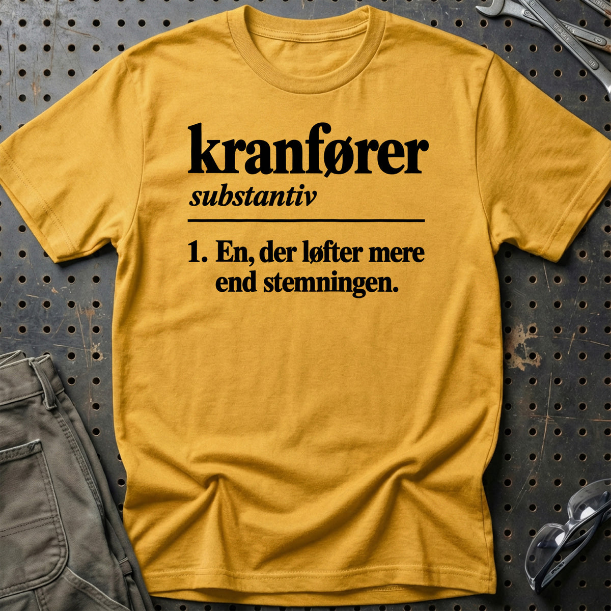 
Kranfører – Definition T-Shirt – Guld