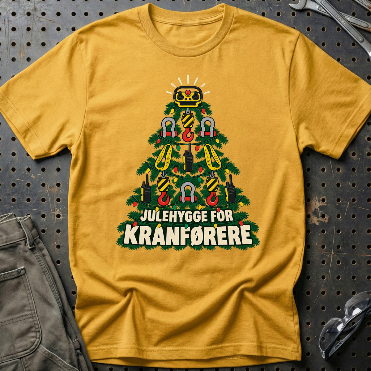 
Kranfører – Julehygge – Unisex T-Shirt – Guld