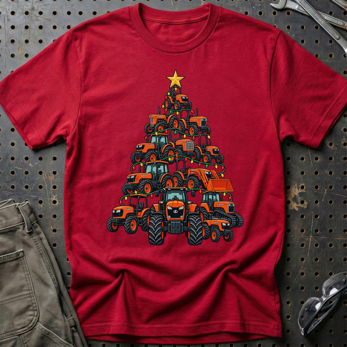 Kubota Juletræ T-Shirt-Beklædning-Kubota-Rød-S-Garage Culture Shop- garage - man cave - merchandise