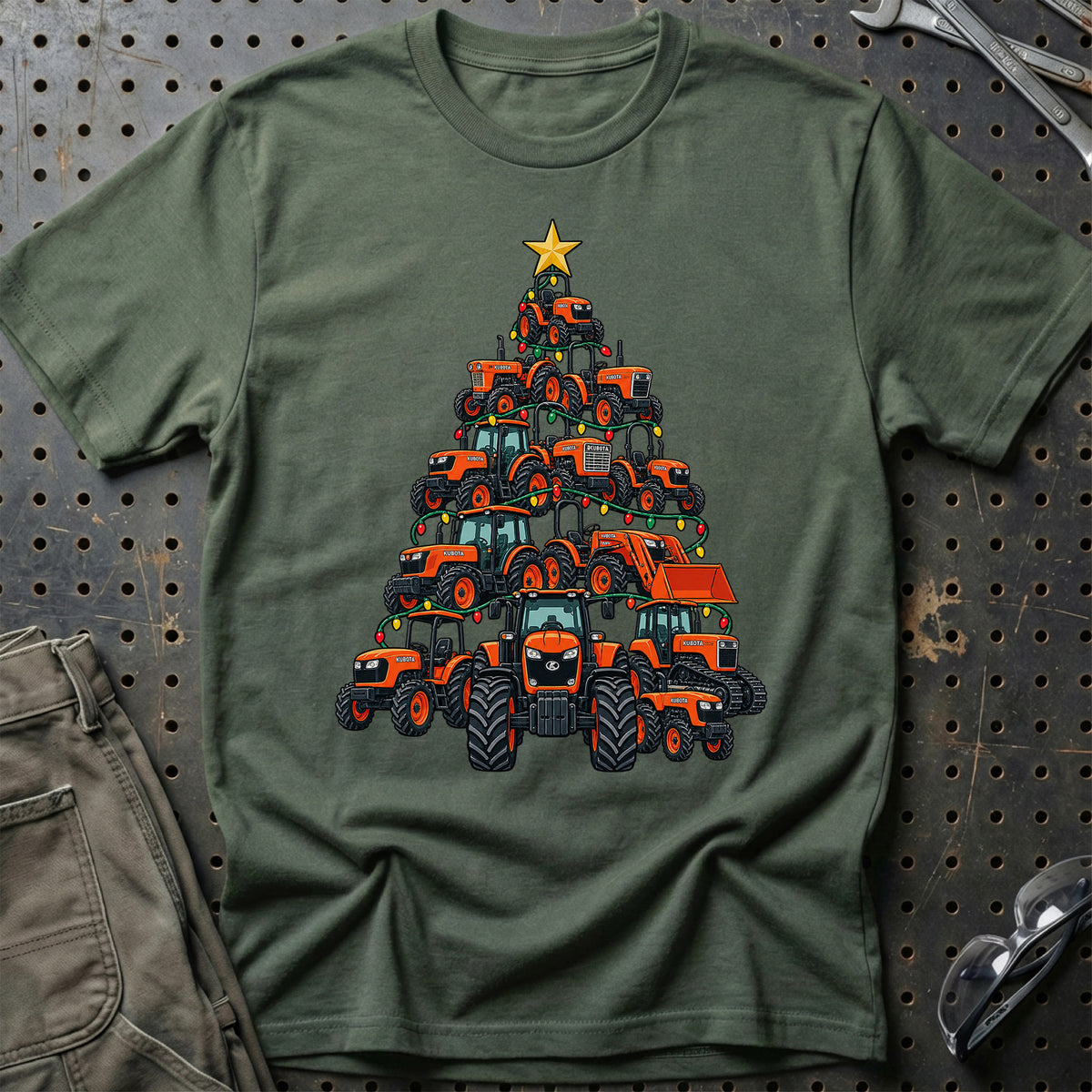 Kubota Juletræ T-Shirt-Beklædning-Kubota-Grøn Militær-S-Garage Culture Shop- garage - man cave - merchandise