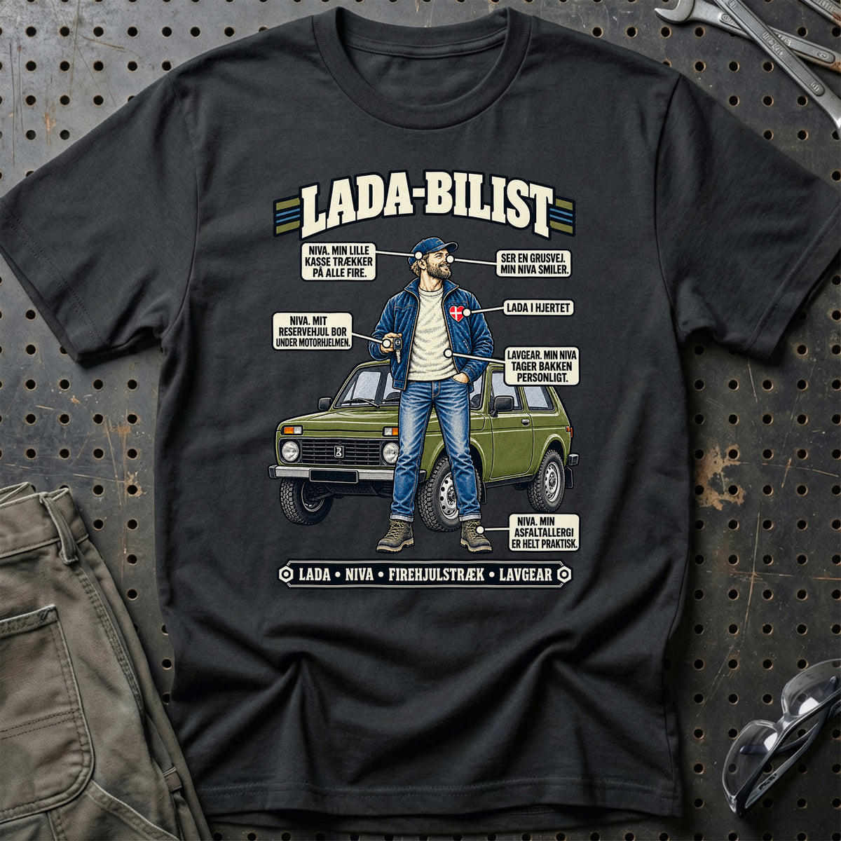 
Lada-Bilist T-Shirt – Sort