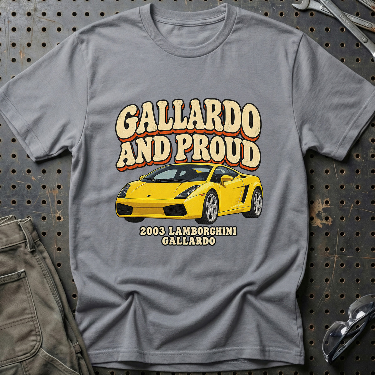 
Lamborghini Gallardo 2003 – Gallardo and Proud T-Shirt – Grå Sport