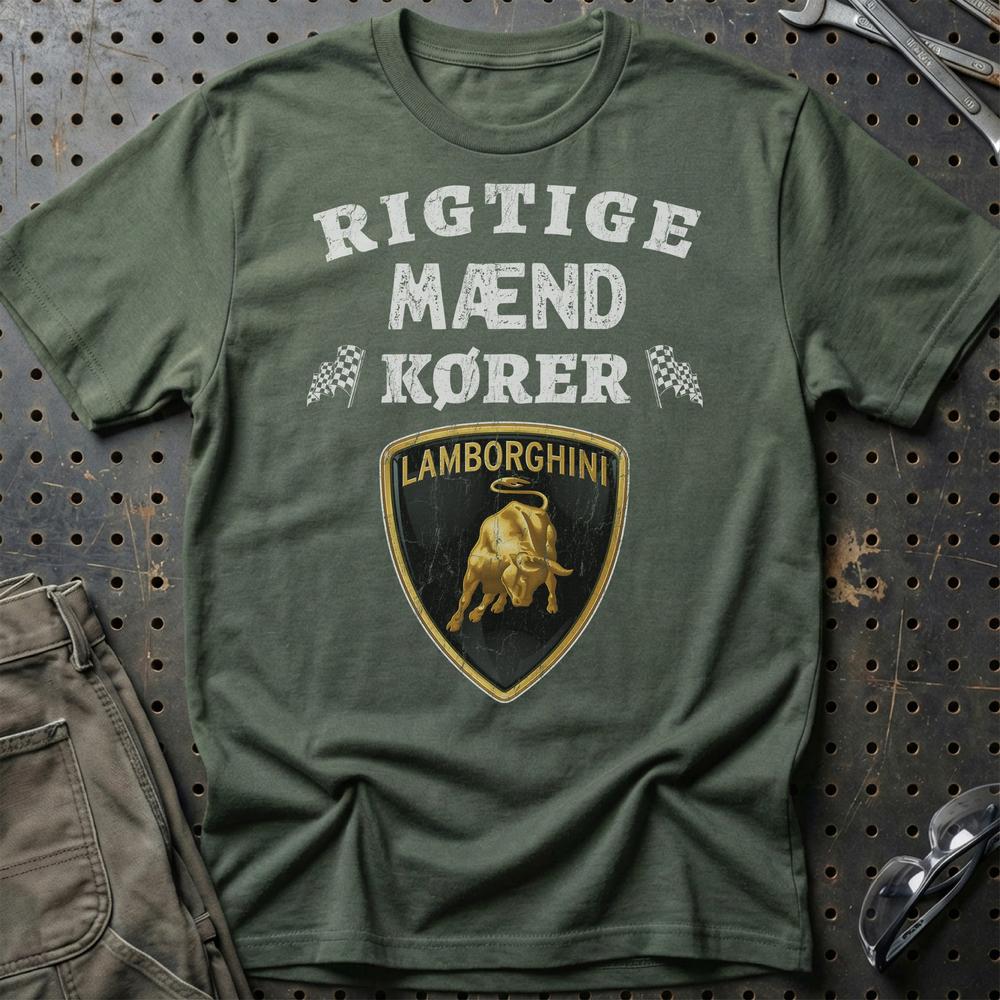 Lamborghini Rigtige Mænd Kører T-Shirt-Beklædning-Lamborghini-Grøn Militær-S-Garage Culture Shop- garage - man cave - merchandise