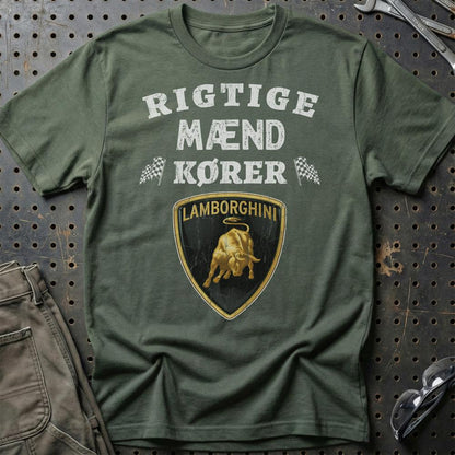 Lamborghini Rigtige Mænd Kører - Unisex T-Shirt , Bomuld-Beklædning-Lamborghini-Grøn Militær-S-Garage Culture Shop- garage - man cave - merchandise