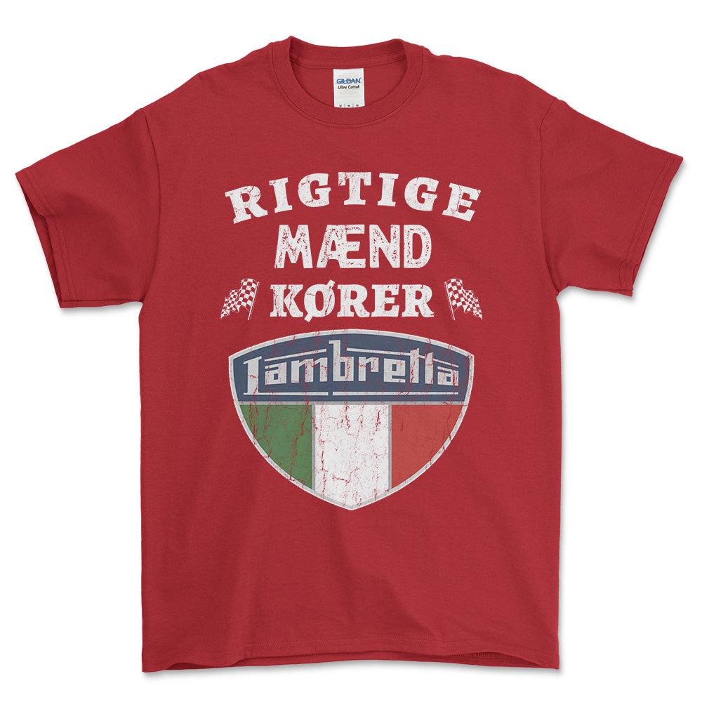 Lambretta Rigtige Mænd Kører - Unisex T-Shirt , Bomuld-Beklædning-Lambretta-Rød-S-Forside-Garage Culture Shop- garage - man cave - merchandise