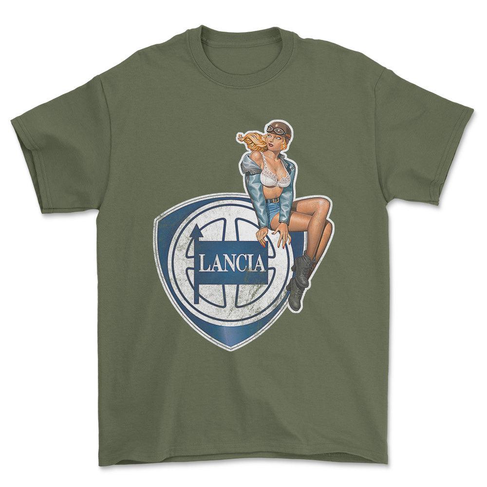 Lancia Pinup - Unisex T-Shirt , Bomuld-Beklædning-Lancia-Grøn Militær-S-Forside-Garage Culture Shop- garage - man cave - merchandise