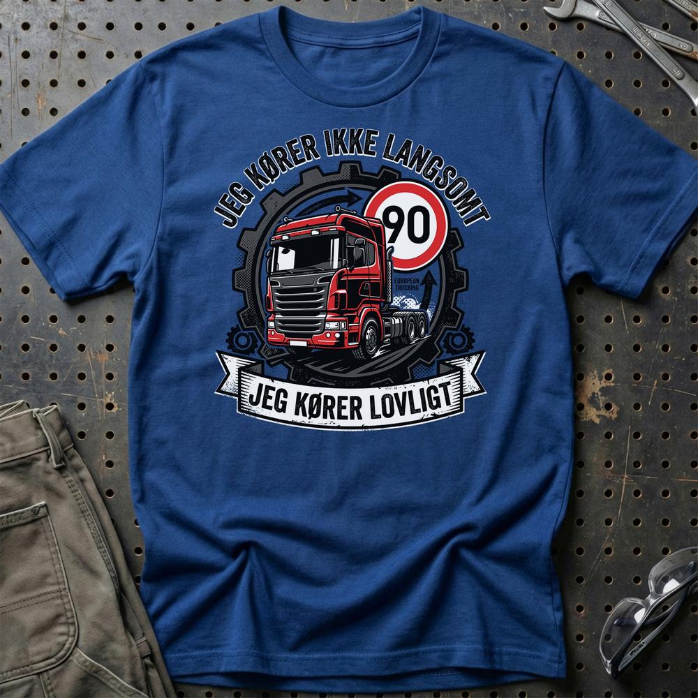 Lastbilchauffør Jeg Kører Ikke Langsomt, Jeg Kører Lovligt - Unisex T-Shirt , Bomuld-Beklædning-Garage Culture-Blå Royal-S-Garage Culture Shop- garage - man cave - merchandise