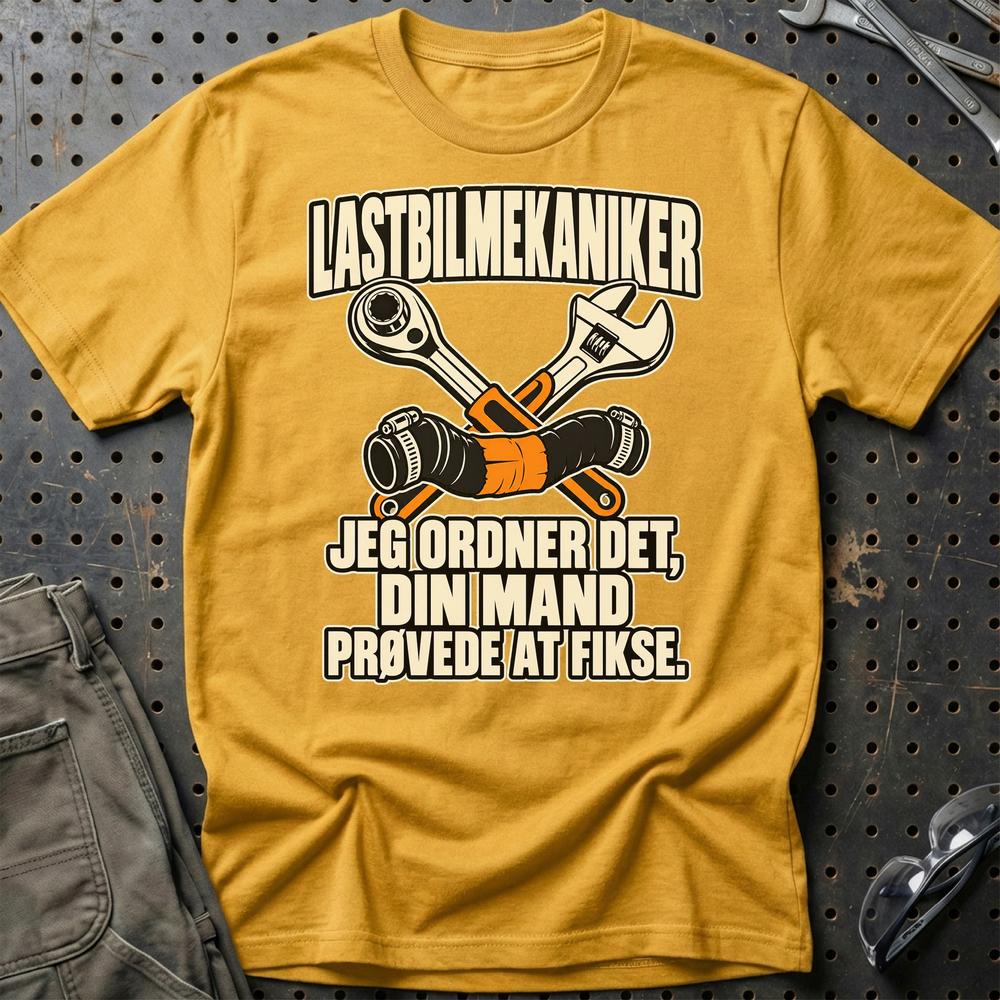 
Produktbillede af Lastbilmekaniker – Jeg Ordner Det, Din Mand Prøvede At Fikse T-Shirt