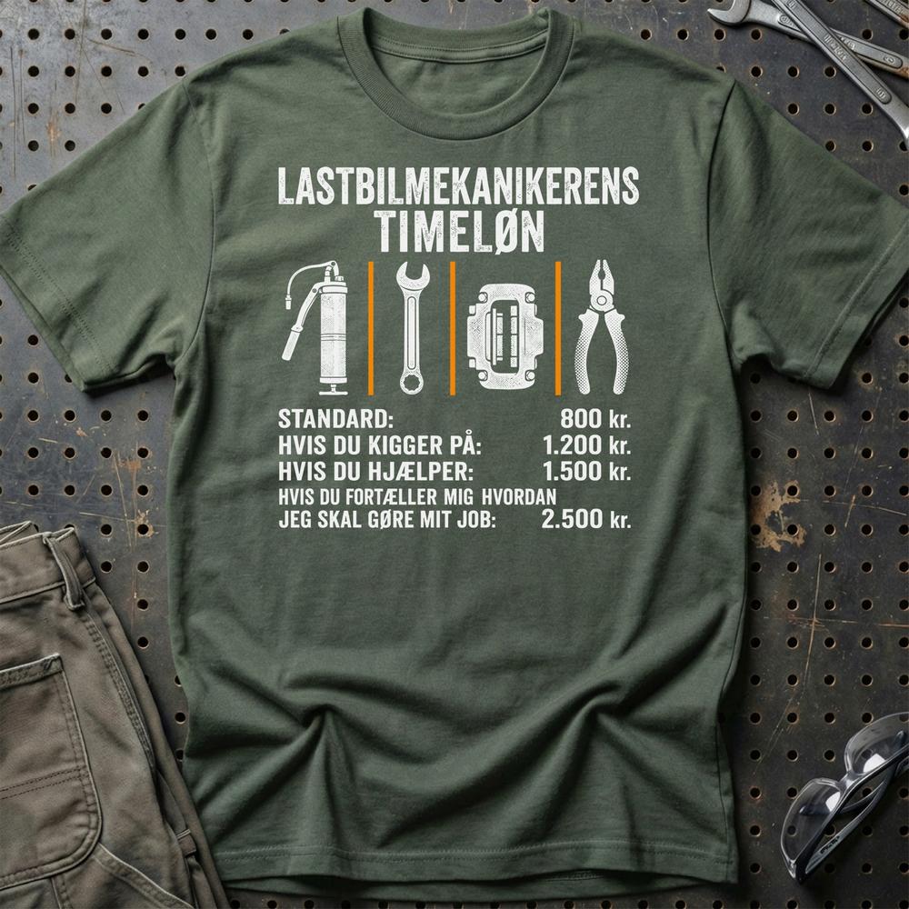 Lastbilmekanikerens Timeløn – Unisex T-Shirt, Bomuld-Beklædning-Garage Culture-Grøn Militær-S-Garage Culture Shop- garage - man cave - merchandise