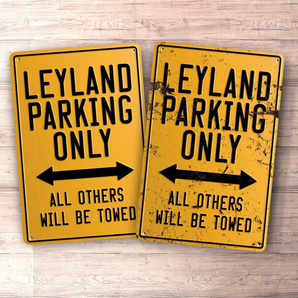 Leyland Parking Only Skilte, Musemåtte, Dørmåtte , Plakat-Parking skilte-Leyland-Garage Culture Shop- garage - man cave - merchandise