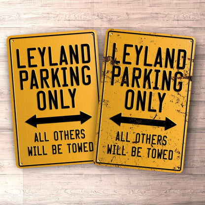 Leyland Parking Only Skilte, Musemåtte, Dørmåtte , Plakat-Parking skilte-Leyland-Garage Culture Shop- garage - man cave - merchandise