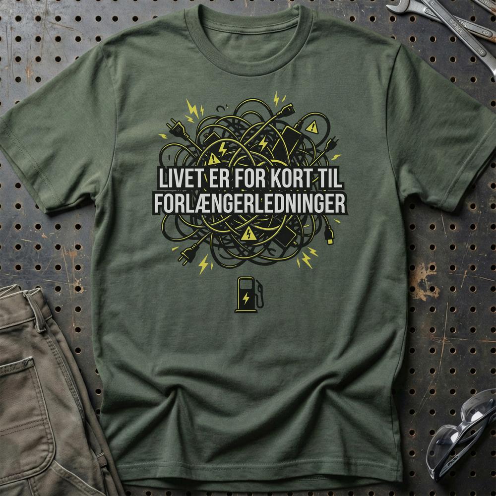 
Produktbillede af Livet Er For Kort Til Forlængerledninger T-Shirt
