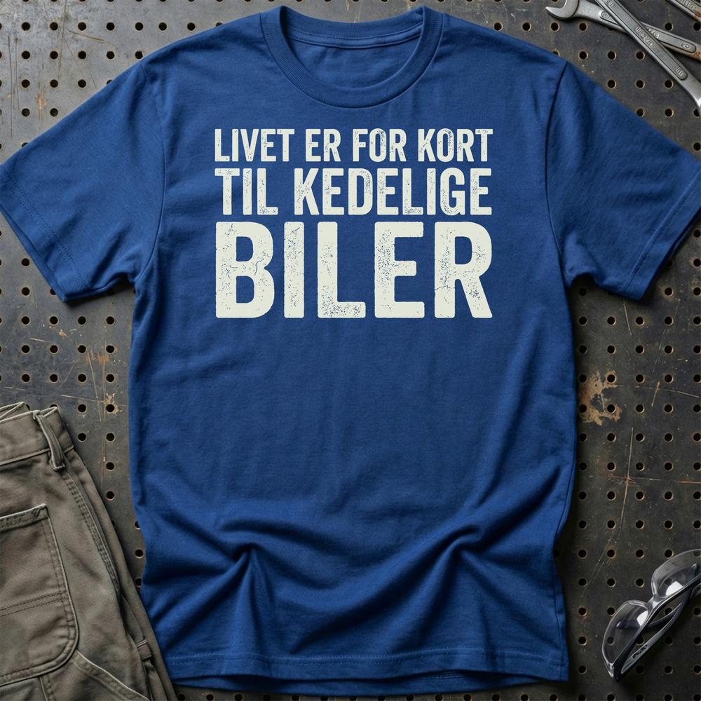 Livet Er For Kort til Kedelige Biler – Dansk Bilkultur - Unisex T-Shirt , Bomuld-Beklædning-Garage Culture-Blå Royal-S-Garage Culture Shop- garage - man cave - merchandise