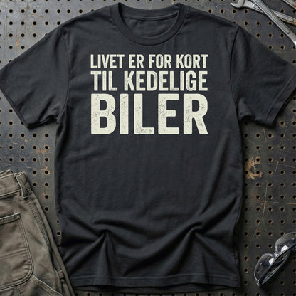 Livet Er For Kort til Kedelige Biler – Dansk Bilkultur - Unisex T-Shirt , Bomuld-Beklædning-Garage Culture-Sort-S-Garage Culture Shop- garage - man cave - merchandise