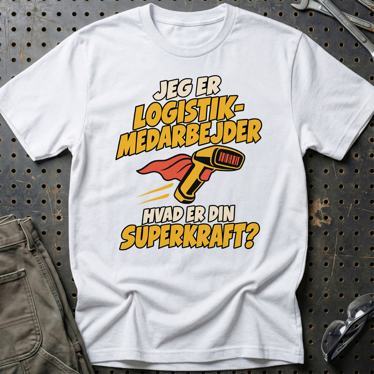 
Logistikmedarbejder – Hvad er din superkraft? – Unisex T-Shirt – Hvid