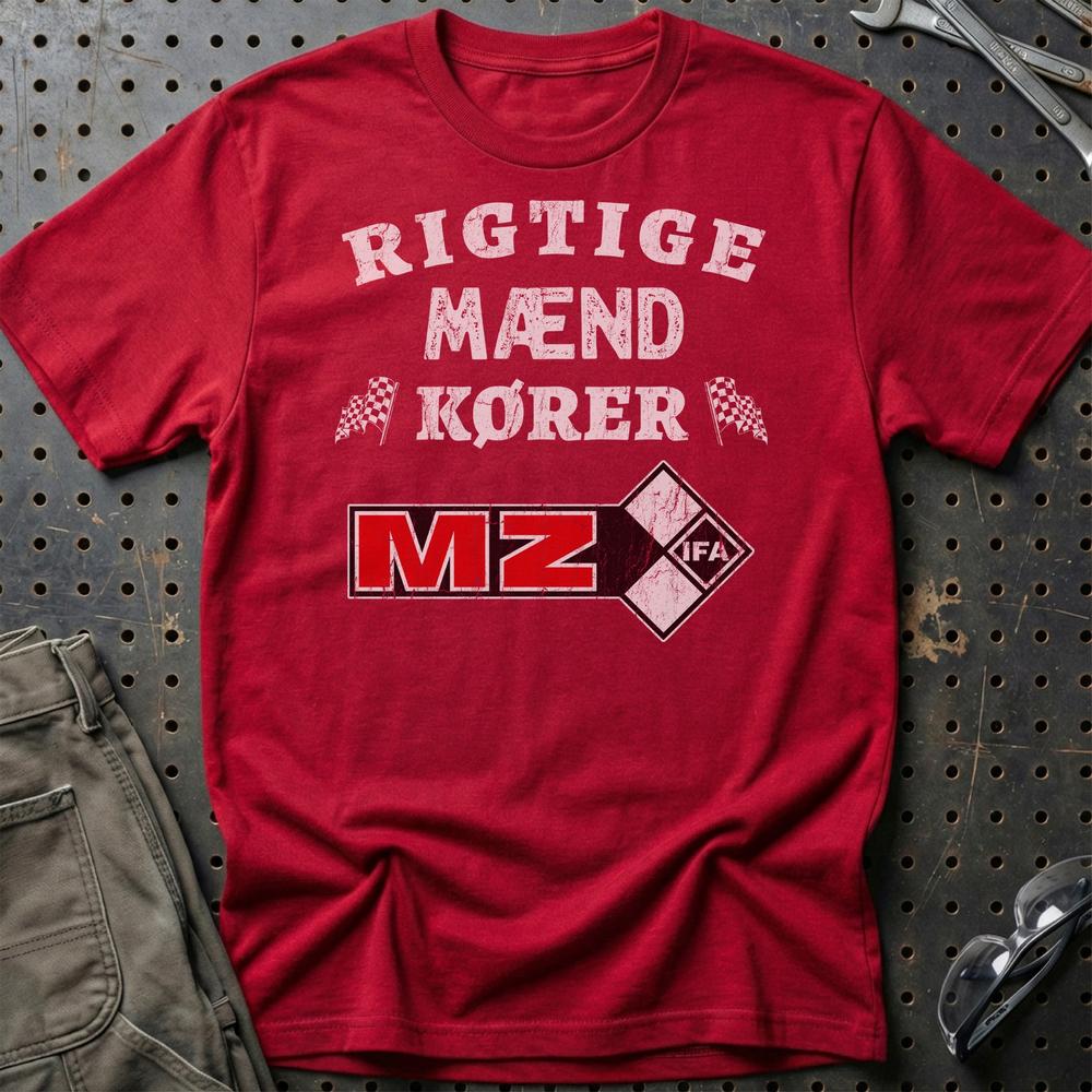 MZ Rigtige Mænd Kører T-Shirt-Beklædning-MZ-Rød-S-Garage Culture Shop- garage - man cave - merchandise