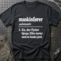 
Maskinfører – Definition T-Shirt – Sort