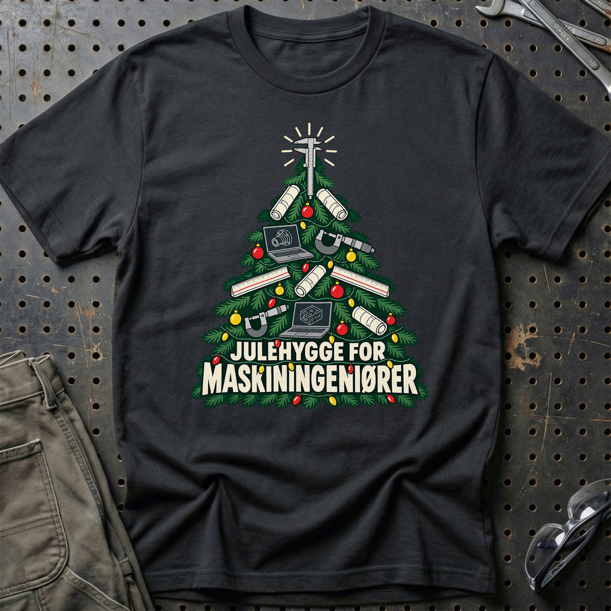 
Maskiningeniør – Julehygge – Unisex T-Shirt – Sort