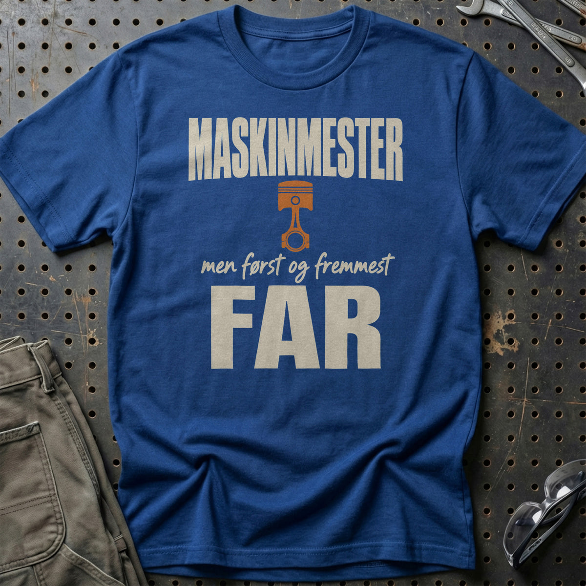 
Produktbillede af Maskinmester – Men Først Og Fremmest Far T-Shirt