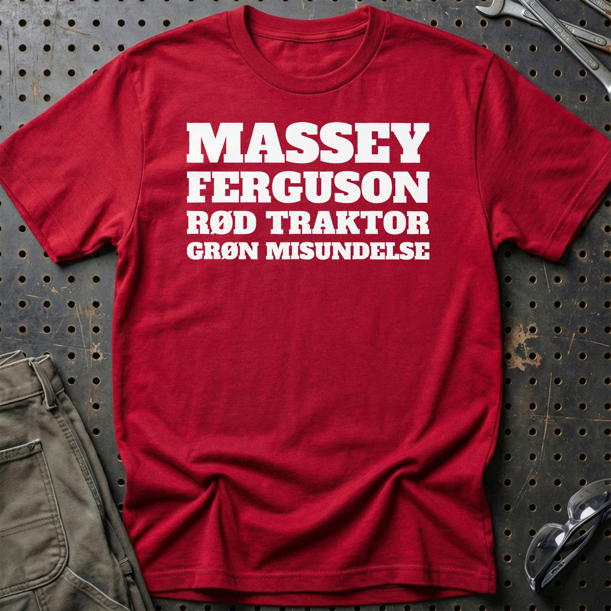
Produktbillede af Massey Ferguson – Rød Traktor – Grøn Misundelse T-Shirt