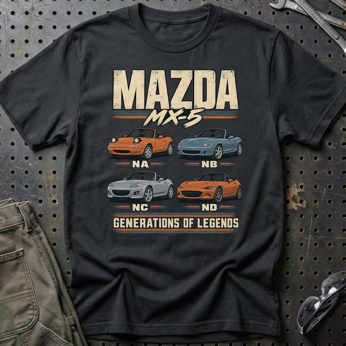 
Mazda MX-5 – Generations of Legends T-Shirt – Sort
