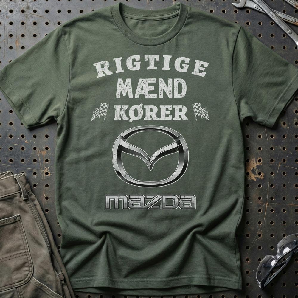 Mazda Rigtige Mænd Kører - Unisex T-Shirt , Bomuld-Beklædning-Mazda-Grøn Militær-S-Garage Culture Shop- garage - man cave - merchandise