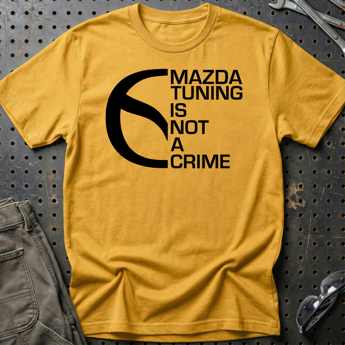 
Mazda Tuning Is Not A Crime T-Shirt – Guld