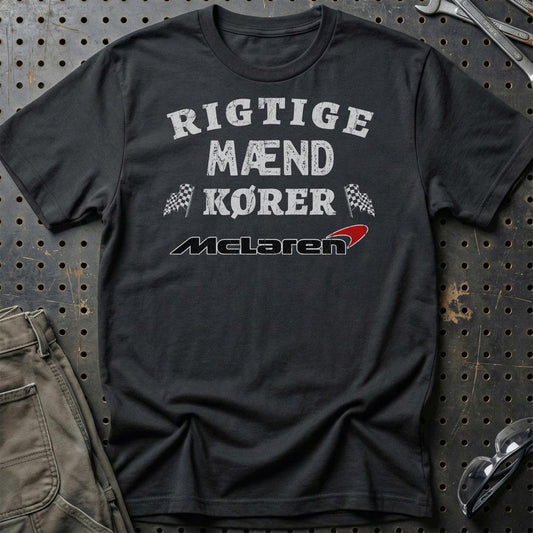 McLaren Rigtige Mænd Kører - Unisex T-Shirt , Bomuld-Beklædning-McLaren-Sort-S-Garage Culture Shop- garage - man cave - merchandise