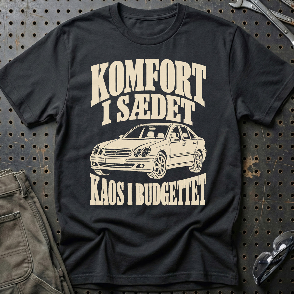 
Mercedes-Benz C-Class W203-S203 – Komfort i sædet kaos i budgettet – Unisex T-Shirt – Sort