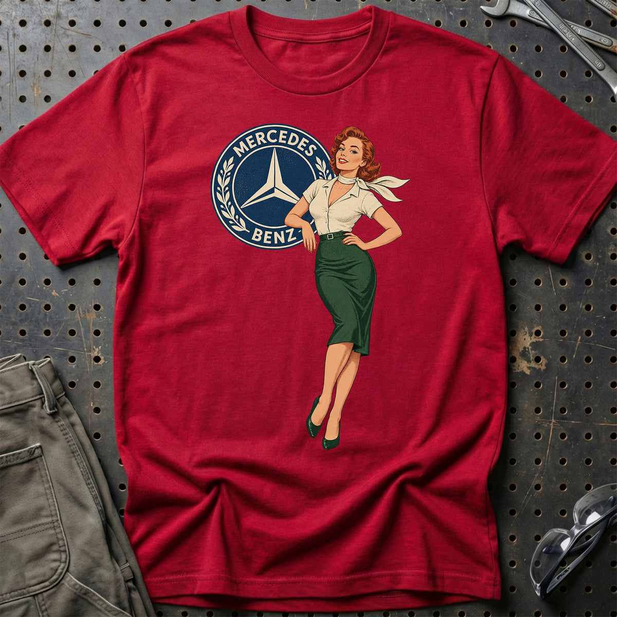 
Produktbillede af Mercedes-Benz Retro Pinup T-Shirt