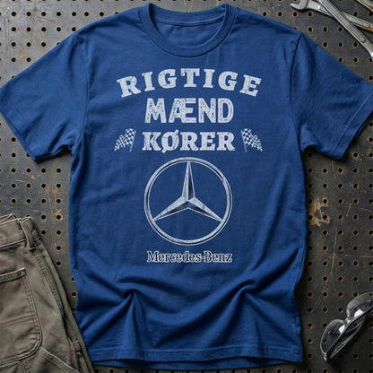Mercedes Rigtige Mænd Kører - Unisex T-Shirt , Bomuld-Beklædning-Mercedes-Blå Royal-S-Garage Culture Shop- garage - man cave - merchandise