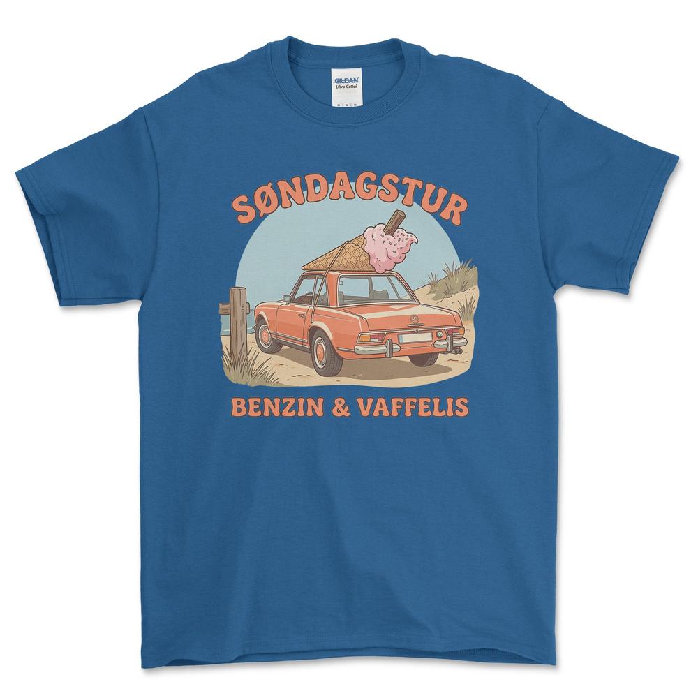 Mercedes Søndagstur - Benzin & Vaffelis T-Shirt-Beklædning-Mercedes-Blå Royal-S-Garage Culture Shop- garage - man cave - merchandise