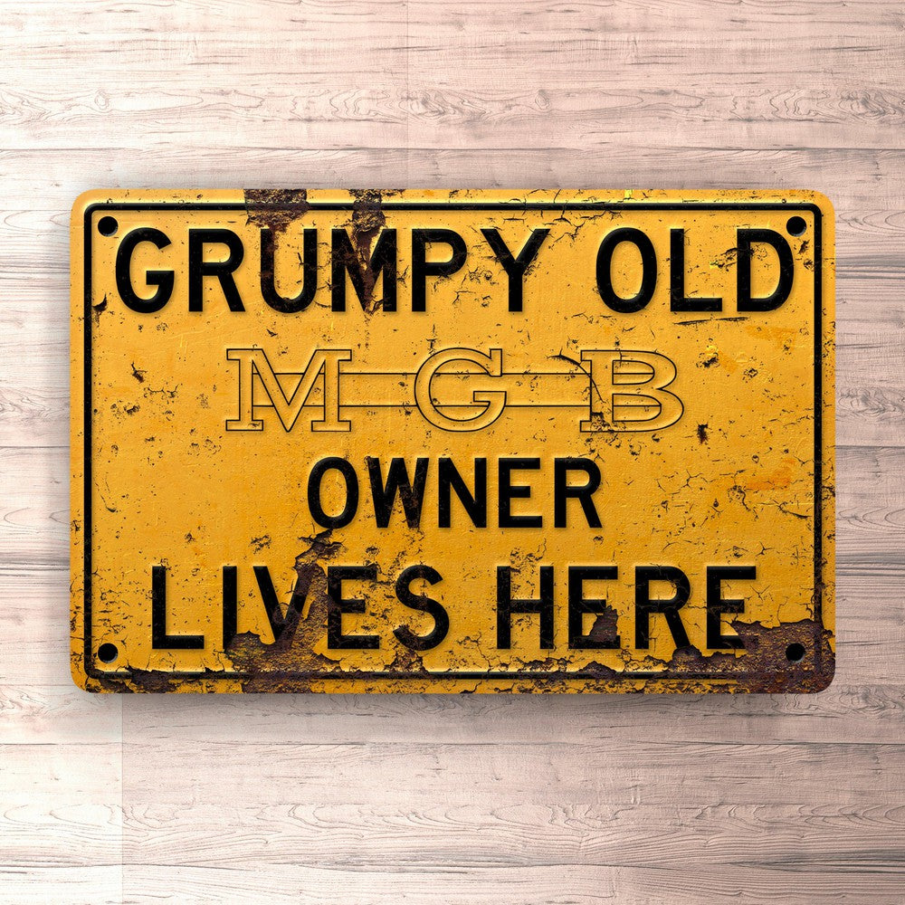 Mgb Grumpy Old Mgb Owner Lives Here Skilte, Musemåtte, Dørmåtte , Plakat-Skilte-MG-Garage Culture Shop- garage - man cave - merchandise