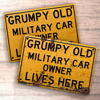 Military Grumpy Old Military Owner Lives Here Skilte, Musemåtte, Dørmåtte , Plakat-Skilte-Military-Garage Culture Shop- garage - man cave - merchandise