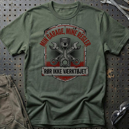Min Garage, Mine Regler – Rør Ikke Værktøjet - Unisex T-Shirt , Bomuld-Beklædning-Garage Culture-Grøn Militær-S-Garage Culture Shop- garage - man cave - merchandise