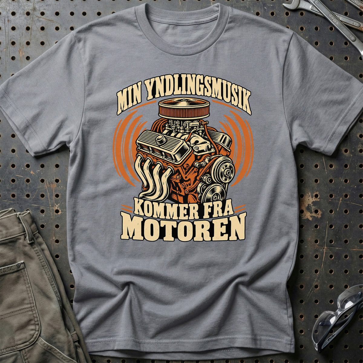 
Produktbillede af Min yndlingsmusik kommer fra motoren T-Shirt