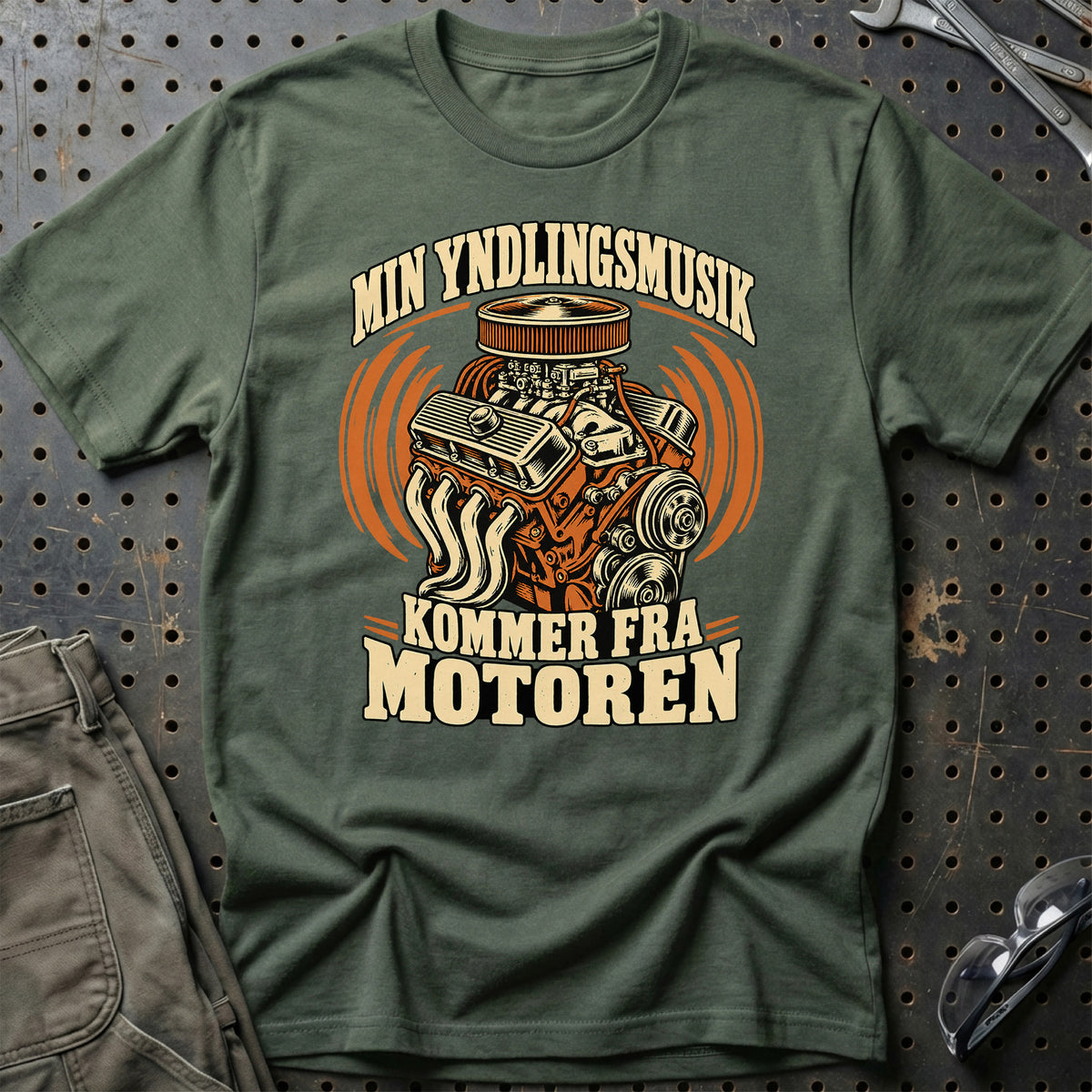 
Produktbillede af Min yndlingsmusik kommer fra motoren T-Shirt