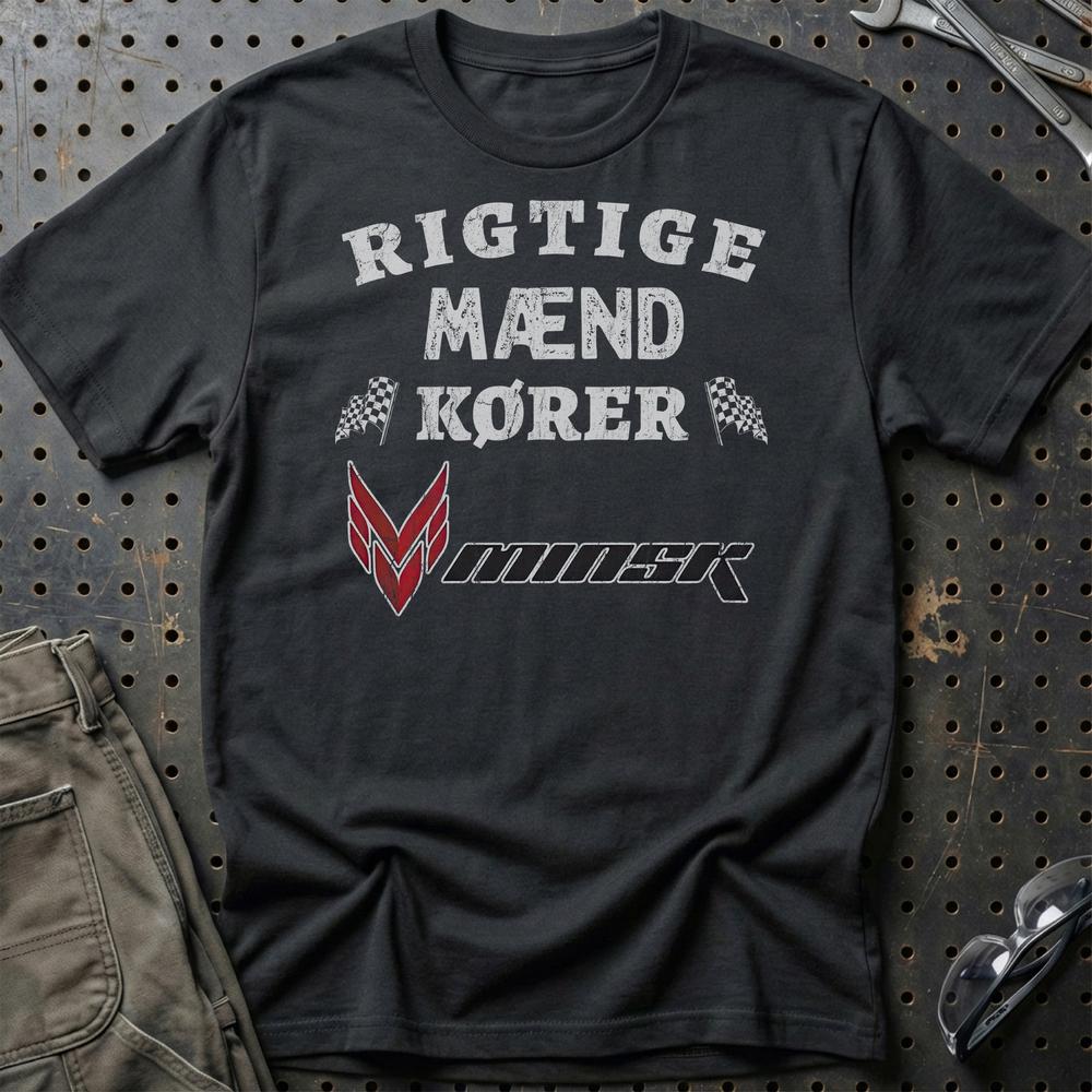 Minsk Rigtige Mænd Kører T-Shirt-Beklædning-Minsk-Sort-S-Garage Culture Shop- garage - man cave - merchandise